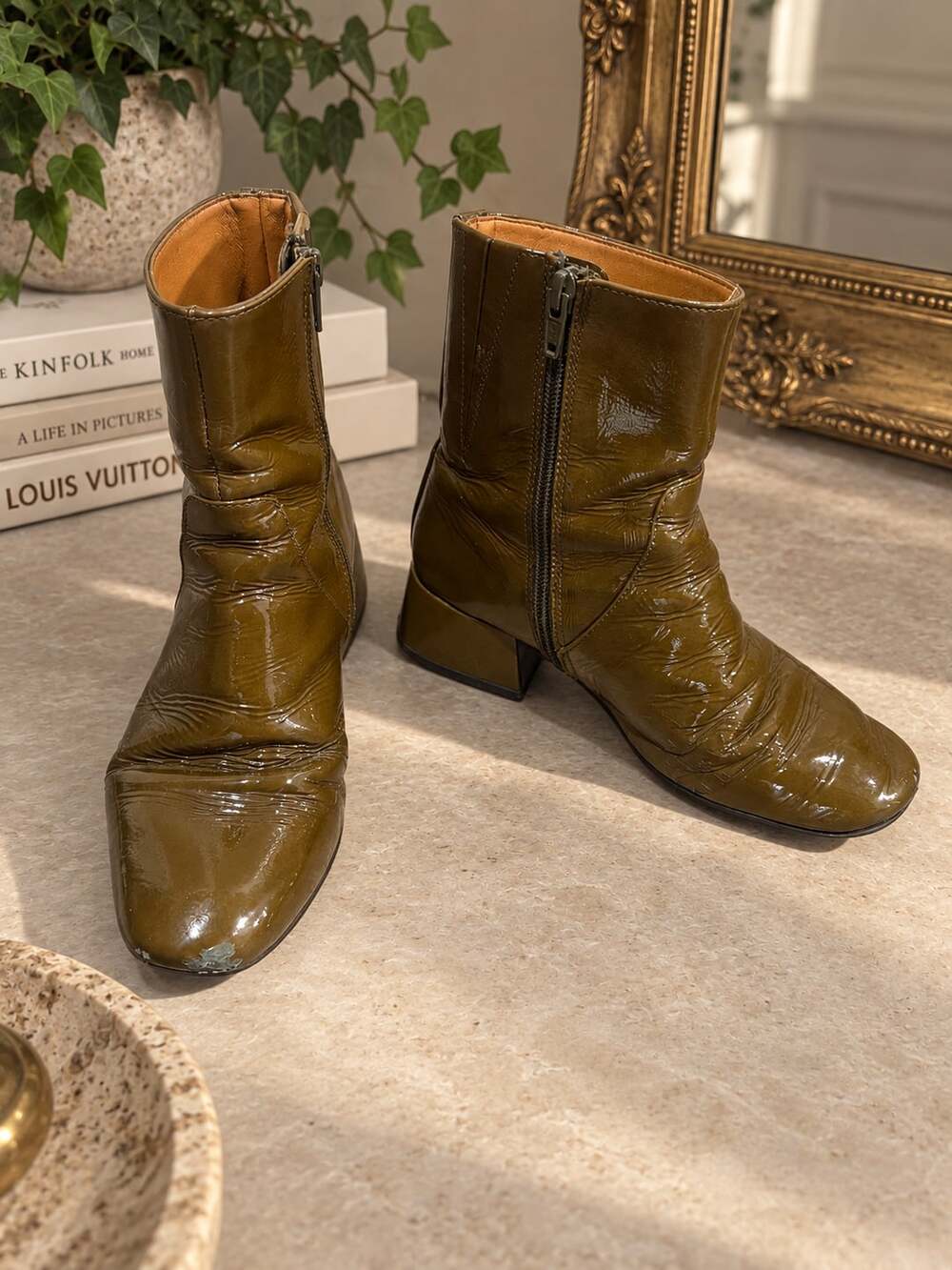 Sézane Souliers Olive Green Patent Leather Ankle Boots EU 36 Square Toe Y2K